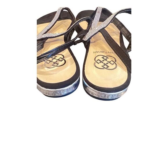 Daisy Fuentes Sandals Sise 6 - Picture 5 of 7